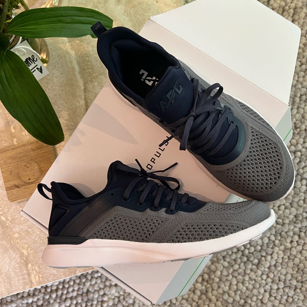 APL Athletic Propulsion Labs Techloom Tracer Sneakers Tennis Shoes - 9